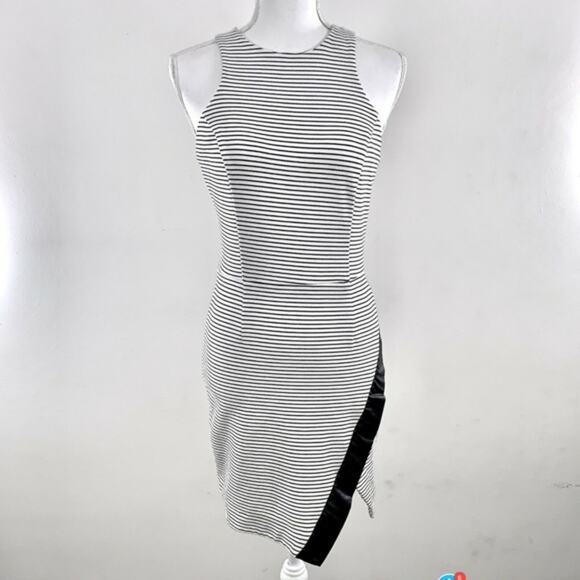 WAYF Stripe Dress Size S‎ White Black Fitted Asymmetric Stretch Sleeveless - Picture 1 of 4
